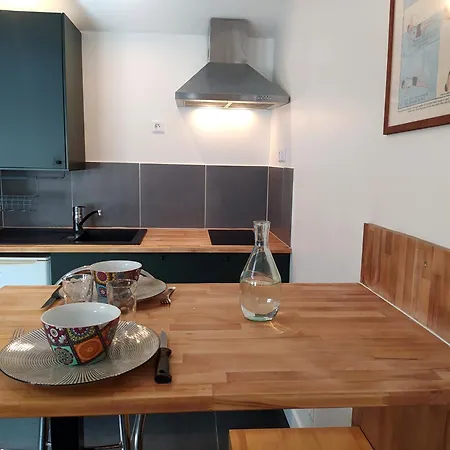 De Charme Proche De La Apartment *